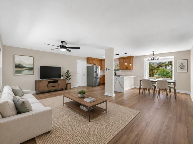 House for sale in North Aurora, Illinois