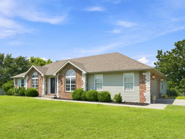 House for sale in Highlandville, Missouri
