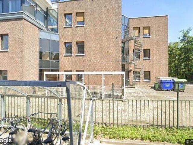 Bedrijfspand te huur in Croy, Eindhoven