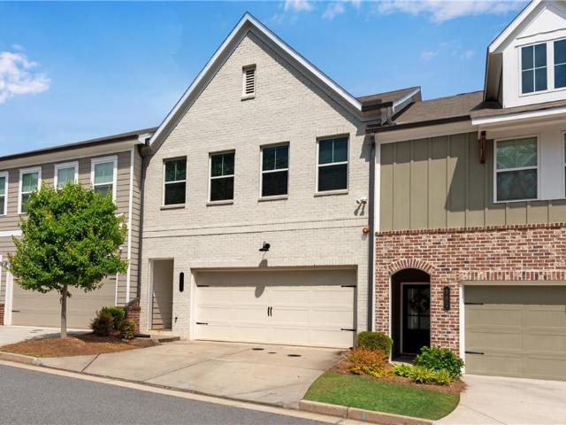 Townhouse for sale in Marietta