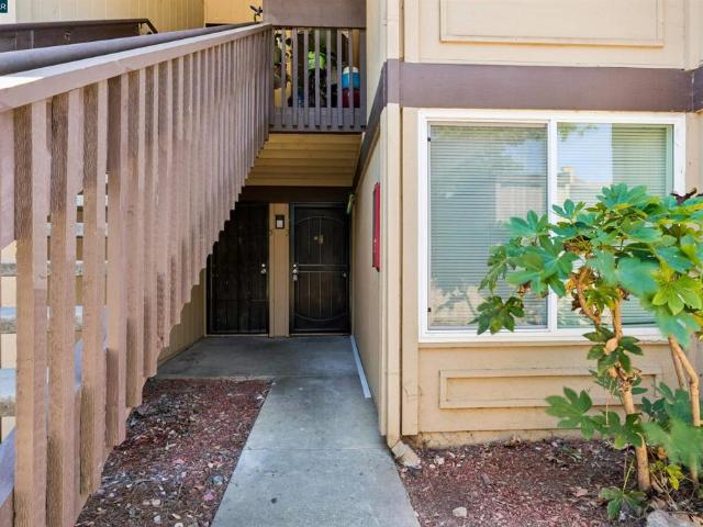 Condo for sale in Solano, California
