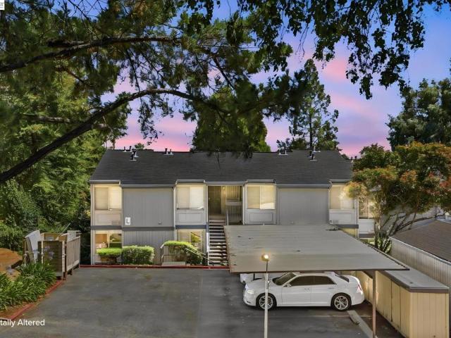 Condo for sale in Solano, California