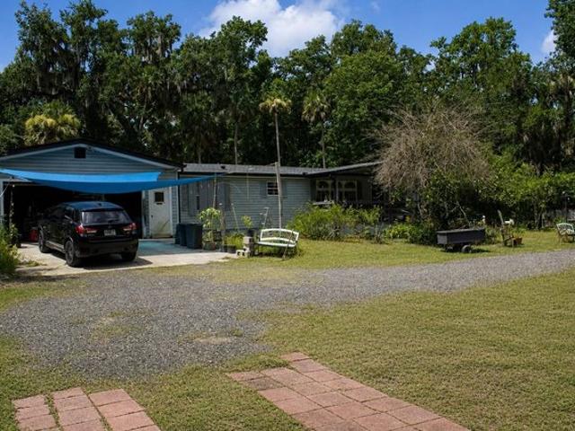 House for sale in Oak Hill, Florida
