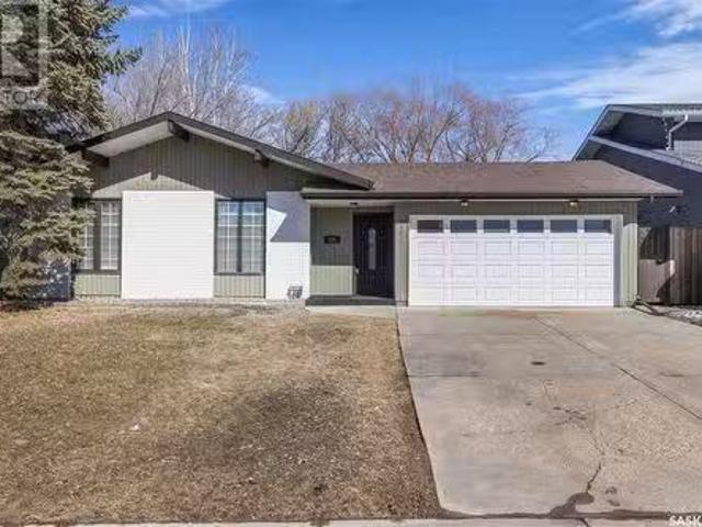 House for sale in Saskatoon, Saskatchewan