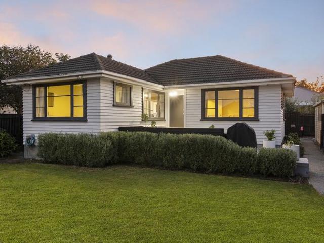 House for rent in Burnside, Christchurch