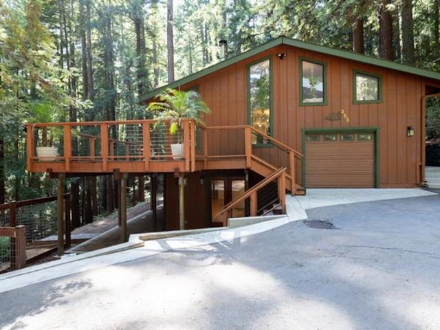 House for sale in Ben Lomond, California