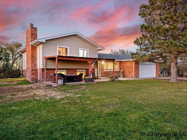 House for sale in Cheyenne, Laramie County