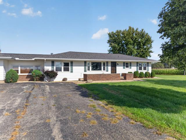 House for sale in Ottawa, Illinois
