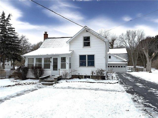 House for sale in Niagara, New York