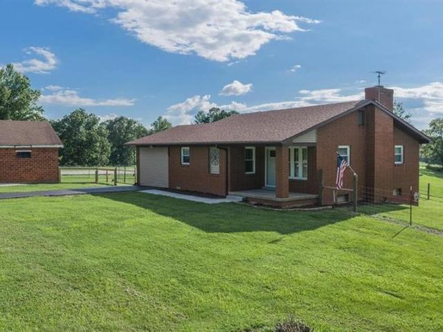 House for sale in Hawesville, Kentucky