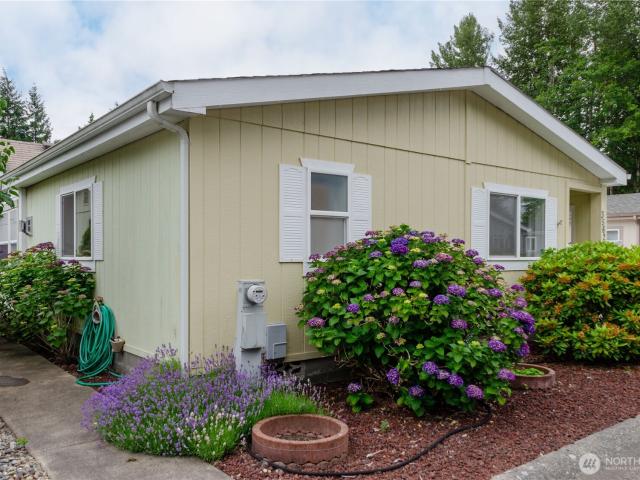 Condo for sale in Bremerton