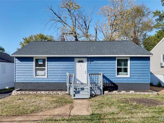 House for sale in Saint John, Missouri