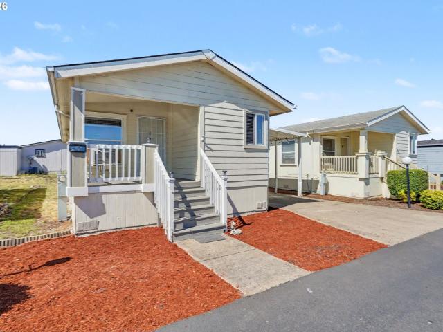 House for sale in Oregonia