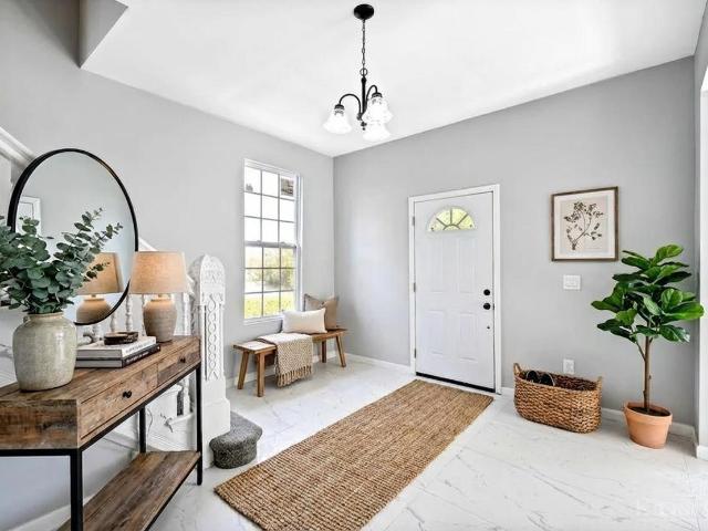 House for sale in Avondale, Roselawn