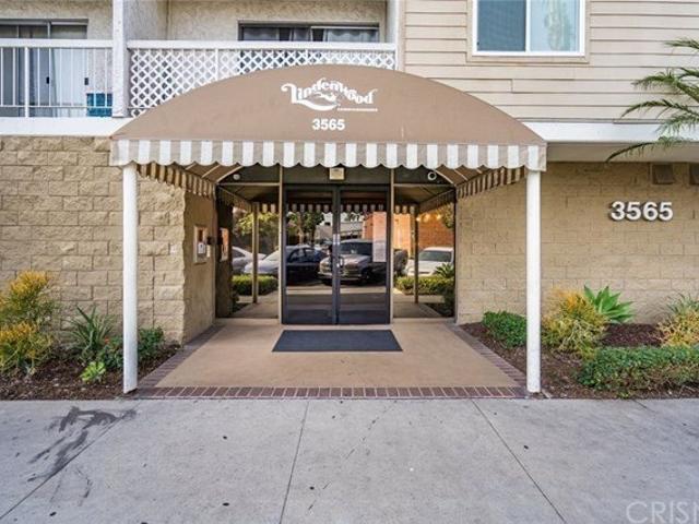 Condo for sale in Long Beach, California