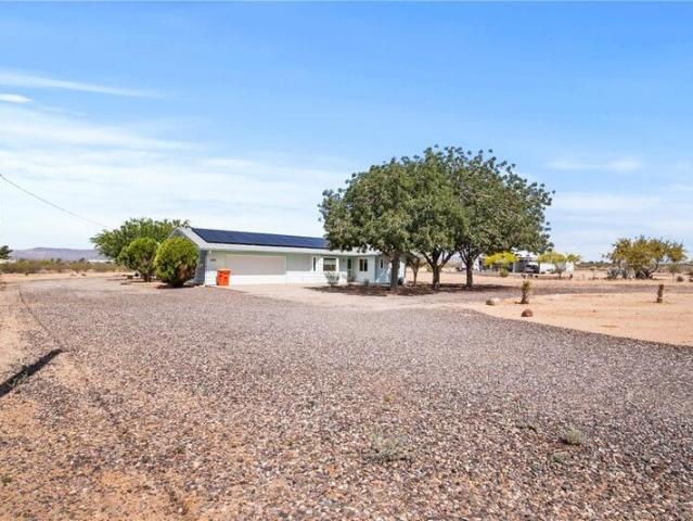House for sale in Golden Valley