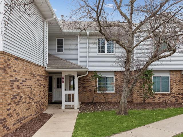 Condo for sale in Eagan, Minnesota