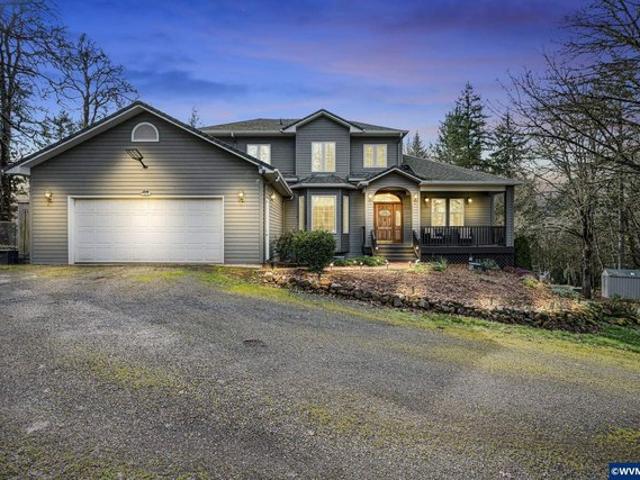 House for sale in Oregonia