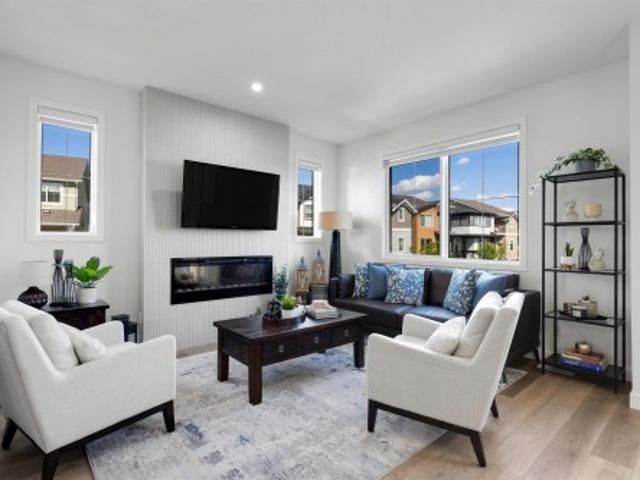 House for sale in Wedgewood, Alberta