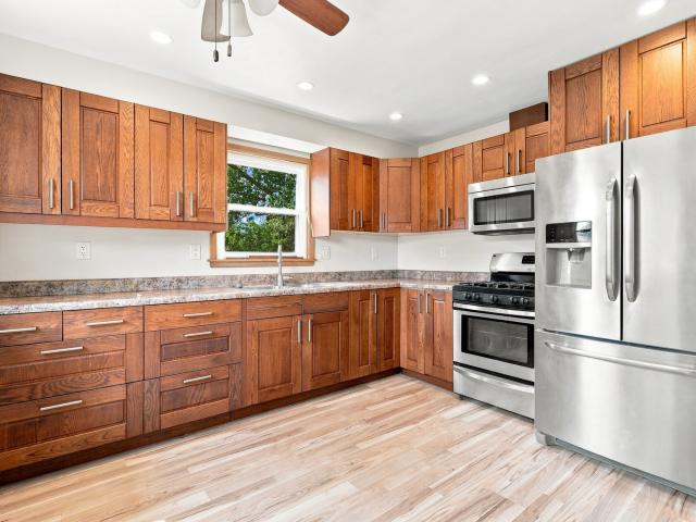 House for sale in Silvis, Rock Island County