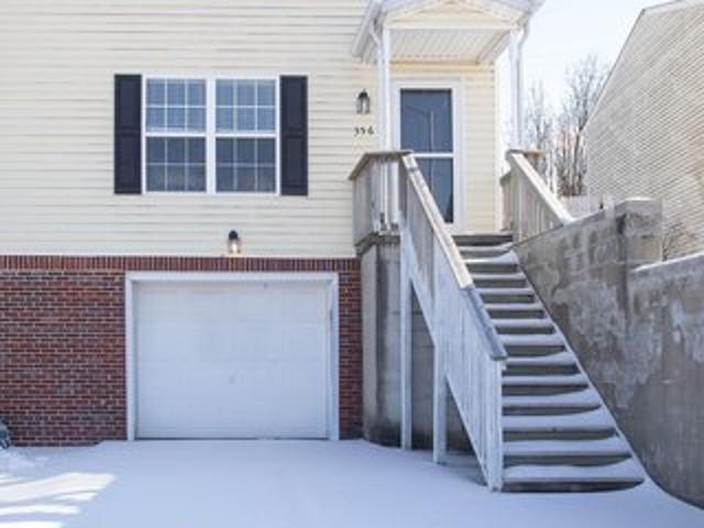 Townhouse for sale in Winchester, Kentucky