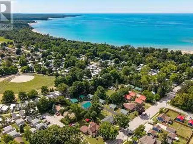 House for sale in Saugeen Shores, Ontario