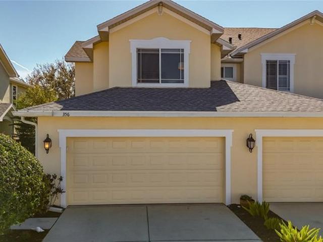 Townhouse for sale in Crystal Beach, Florida