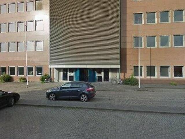 Bedrijfspand te huur in Schiekamp, Spijkenisse