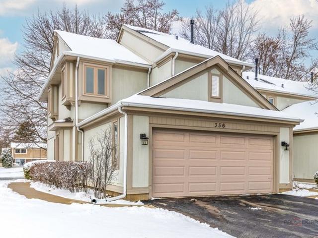 Townhouse for sale in Deerfield, Illinois