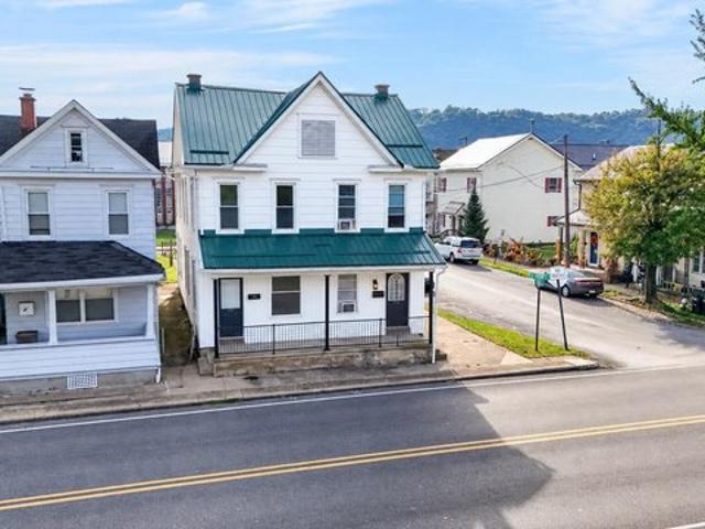 House for sale in Sunbury, Northumberland County