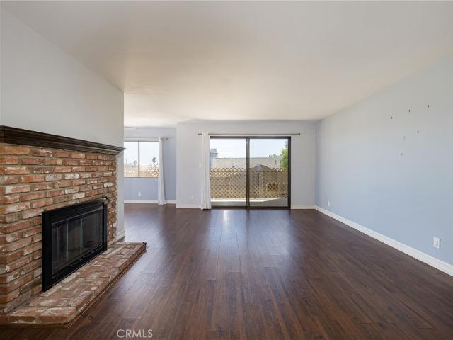 Condo for sale in El Segundo, Los Angeles County