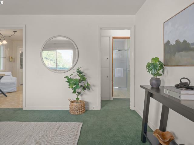 House for sale in College Hill, Eugene