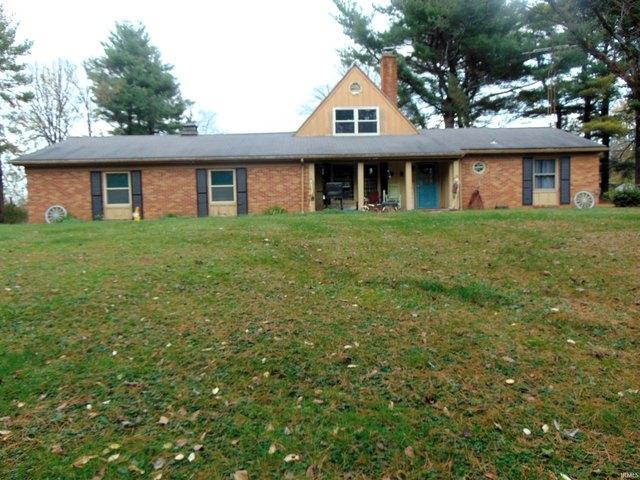 House for sale in Petersburg, Indiana