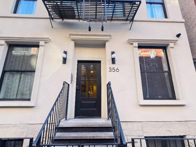 Property for rent in Arverne, New York