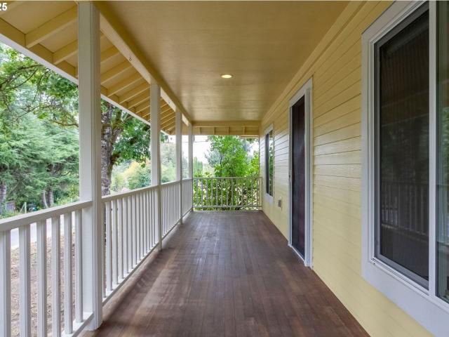 House for sale in La Center, Washington