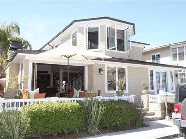 House for sale in Santa Ana, Balboa Island