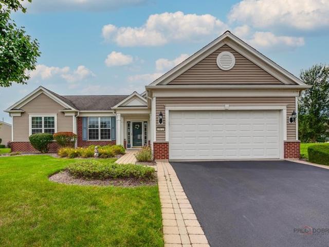 House for sale in Mundelein, Illinois