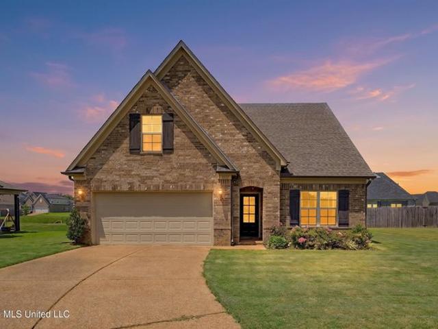 House for sale in Southaven, Mississippi