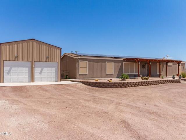 House for sale in Tonopah House for sale in Tonopah