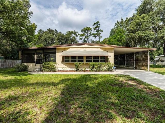 House for sale in Leesburg, Florida