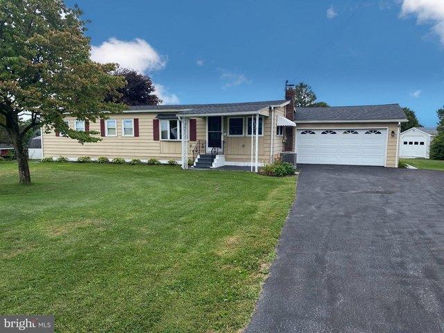 House for sale in Kempton, Albany Township