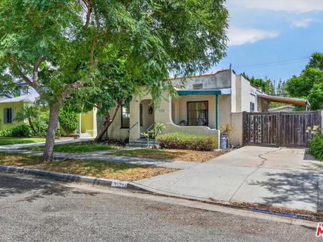House for sale in Culver City, California