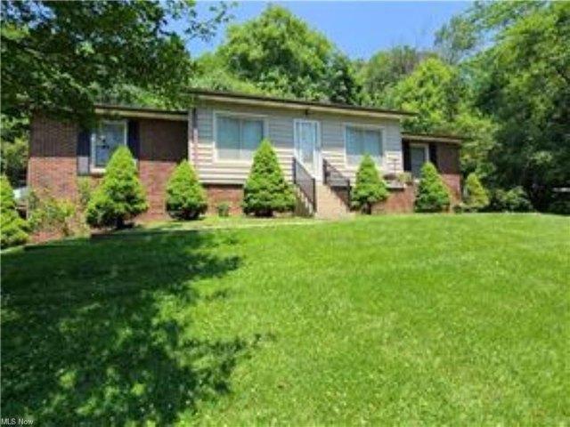 House for sale in Warsaw, Ohio