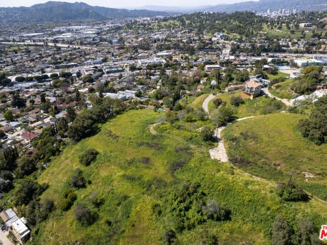 Land for sale in Los Angeles Land for sale in Los Angeles