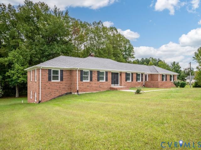 House for sale in Spainville, Blackstone