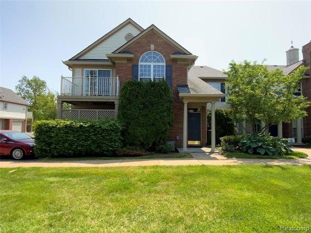 Condo for sale in Rochester, Michigan