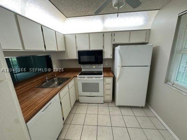 Condo for sale in Coral Springs, Florida