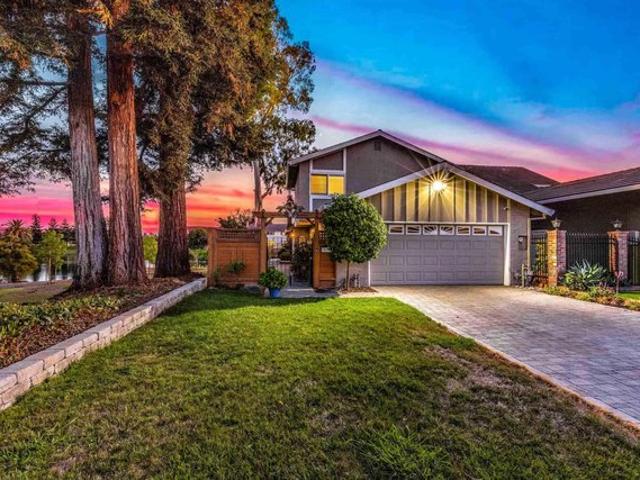 House for sale in Newark, Alameda County