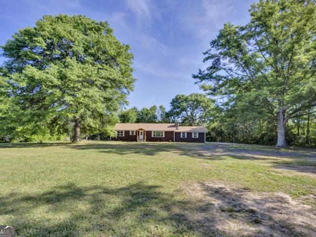 House for sale in Jenkinsburg, Georgia