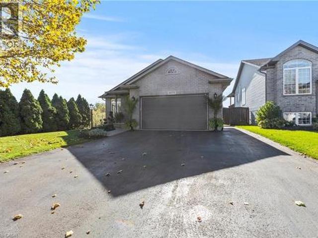 House for sale in Niagara, Ontario